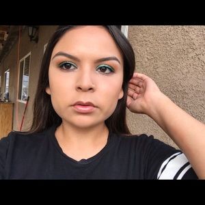 Meet your Posher, Alondra